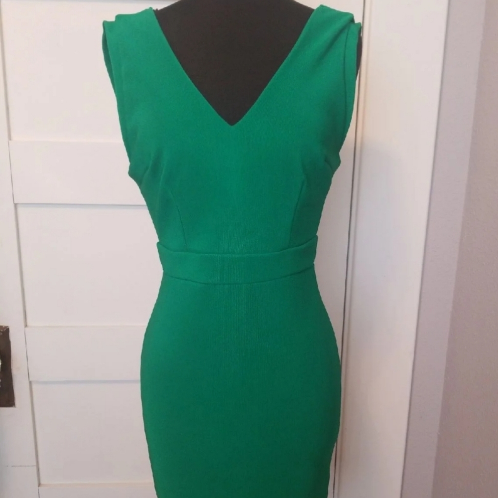 Forever 21 Emerald Green Dress